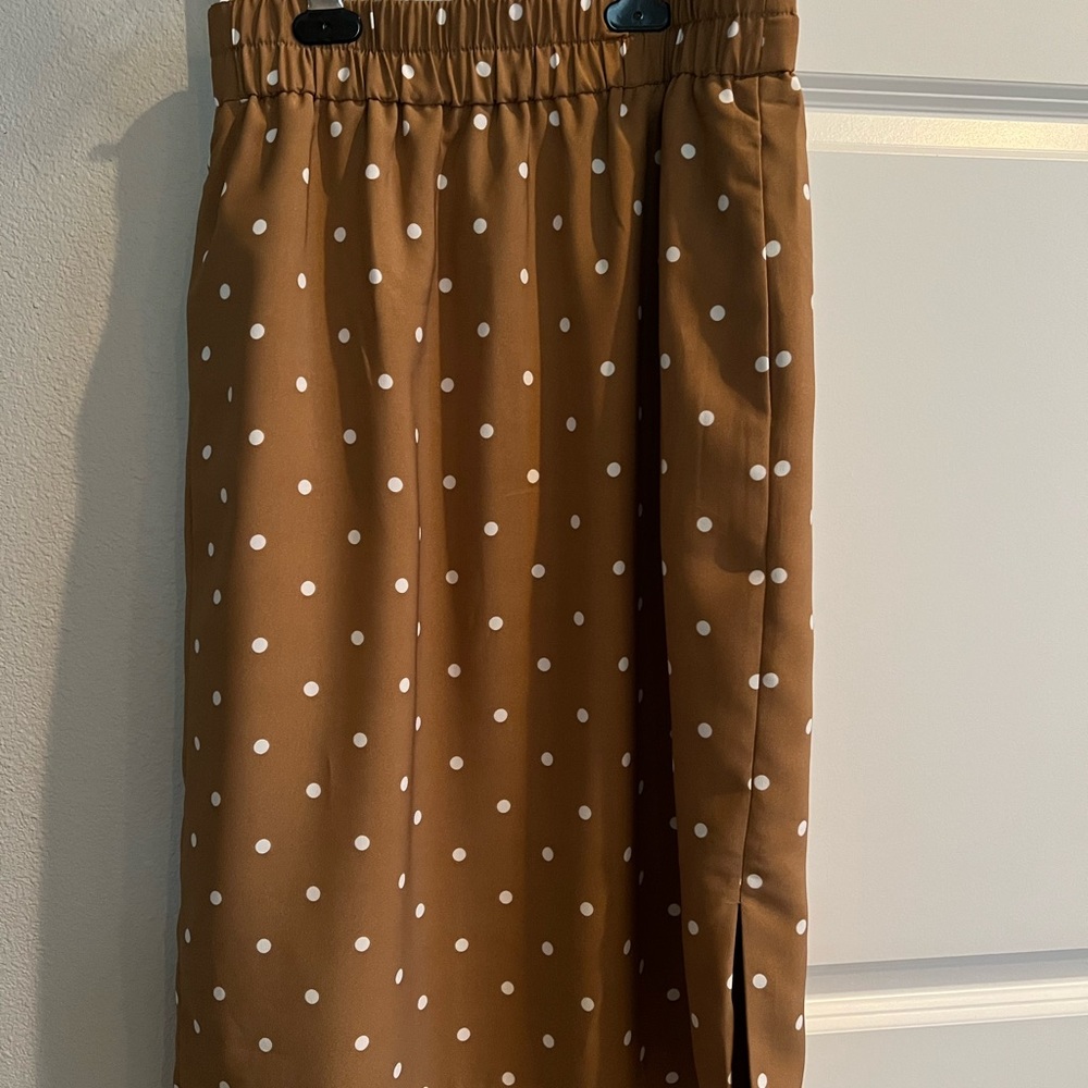 J Crew Factory Pull On Skirt Camel / Ivory Polka Dot Side Slit Size XS